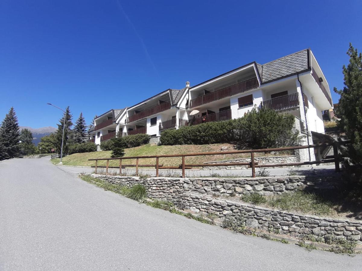 Appartamento Stelu Oulx Exteriör bild